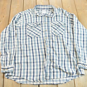 Vintage 1990s Carhartt Plaid Button Up Shirt / 1990s Button Up / Vintage Flannel / Basic Button Up / Vintage Carhartt
