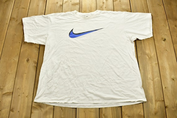 Vintage 1990s Nike Big Swoosh Graphic T-shirt / 90s / Nike - Etsy