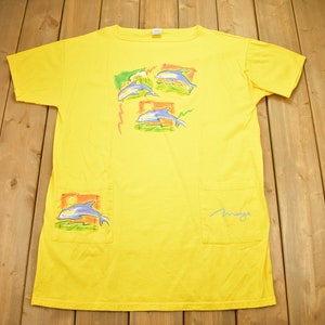 Vintage 1990s Airbrush Art T-Shirt / Underwater Sea / Dolphin Graphic / 2000 90s / Streetwear / Retro Style / Pocket Tee / Sunset
