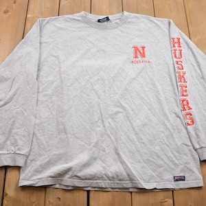 Vintage 1990s University of Nebraska Cornhuskers Collegiate Long Sleeve / NCAA Sweatshirt / Sportswear / Americana