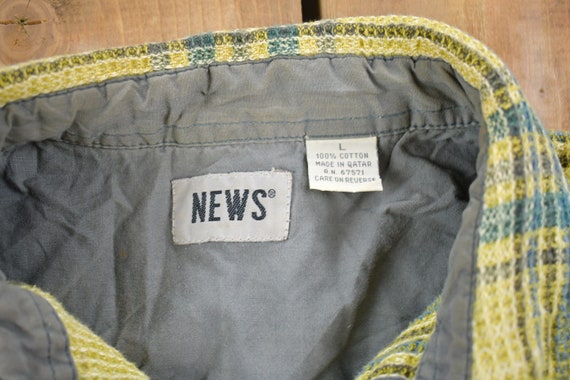 Vintage 1990s News Plaid Button Up Shirt / 1990s … - image 4