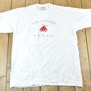 Vintage 1990s San Antonio Texas Single Stitch T-Shirt  / 90s Vintage Souvenir Tee / Rare Vacation Tee / Summer Shirt Made In USA