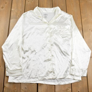 Vintage 1990s Aria Silk Button Up Shirt / 1990s Button Up / Vintage Silk / Basic Button Up / Women&#39;s Clothing / Silk Top
