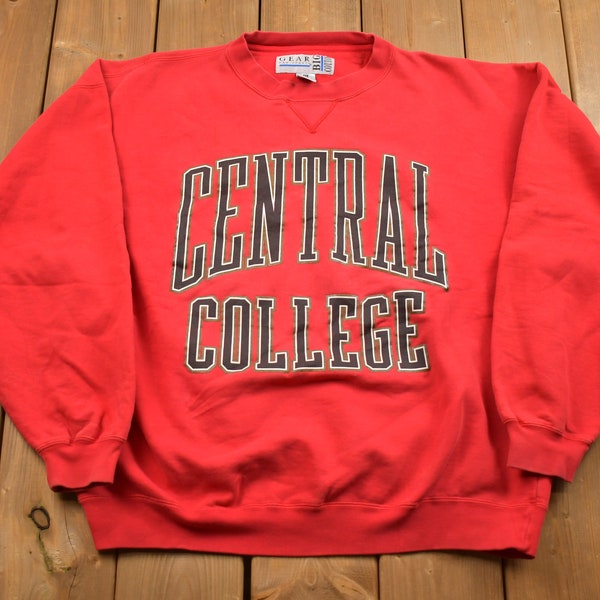 Vintage 1990s Central College Collegiate Crewneck / Embroidered / NCAA Sweatshirt / Sportswear / Americana