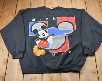 Vintage 1990s Mickey Mouse Graphic Crewneck Sweatshirt / 90s Crewneck / Souvenir / Athleisure / Streetwear / 90s Disney / 90s Mickey Mouse
