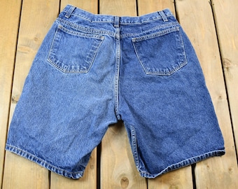 Vintage 2000s Dark Wash Jean Shorts Size 30 x 10 / 00s Shorts / Streetwear Fashion / Bottoms / Vintage Jeans / Skater Look