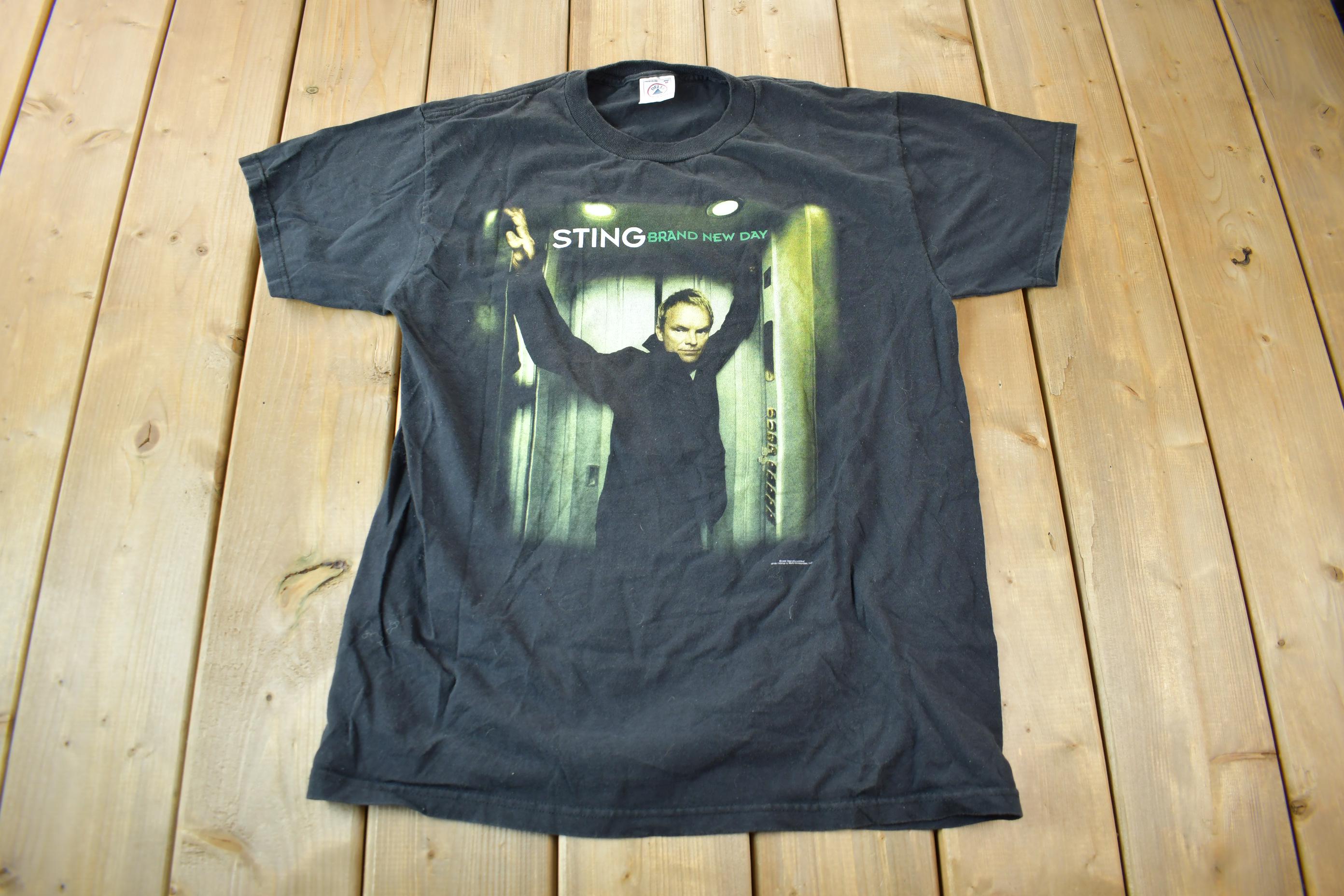Vintage 2000 Sting Brand New Day Tour T-shirt / Music Promo / Size 