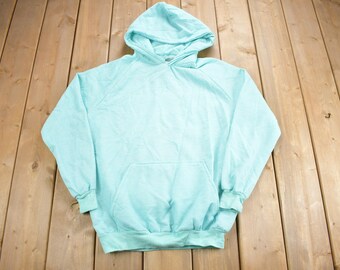 Vintage 1980s Blank Blue Raglan Hoodie / 80s Blank Hoodie / Vintage Sweater / Made In USA