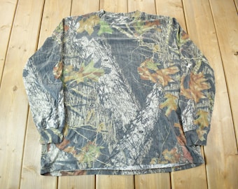 Vintage 1990s Mossy Oak Long Sleeve Camo T-Shirt / All Over Print / Outdoorsmen / Retro Style / Vintage Hunting T-Shirt / Camo T- Shirt