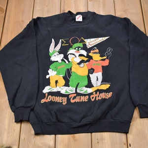 Vintage 1994 Warner Bros Looney Tune House Graphic Crewneck Sweatshirt / 90s Crewneck / Souvenir / Athleisure / Streetwear / Made In USA