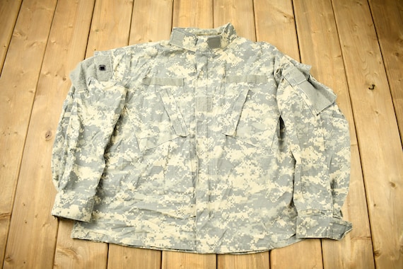 Vintage Military Army Combat Uniform Coat / Zip Up / Army Green 