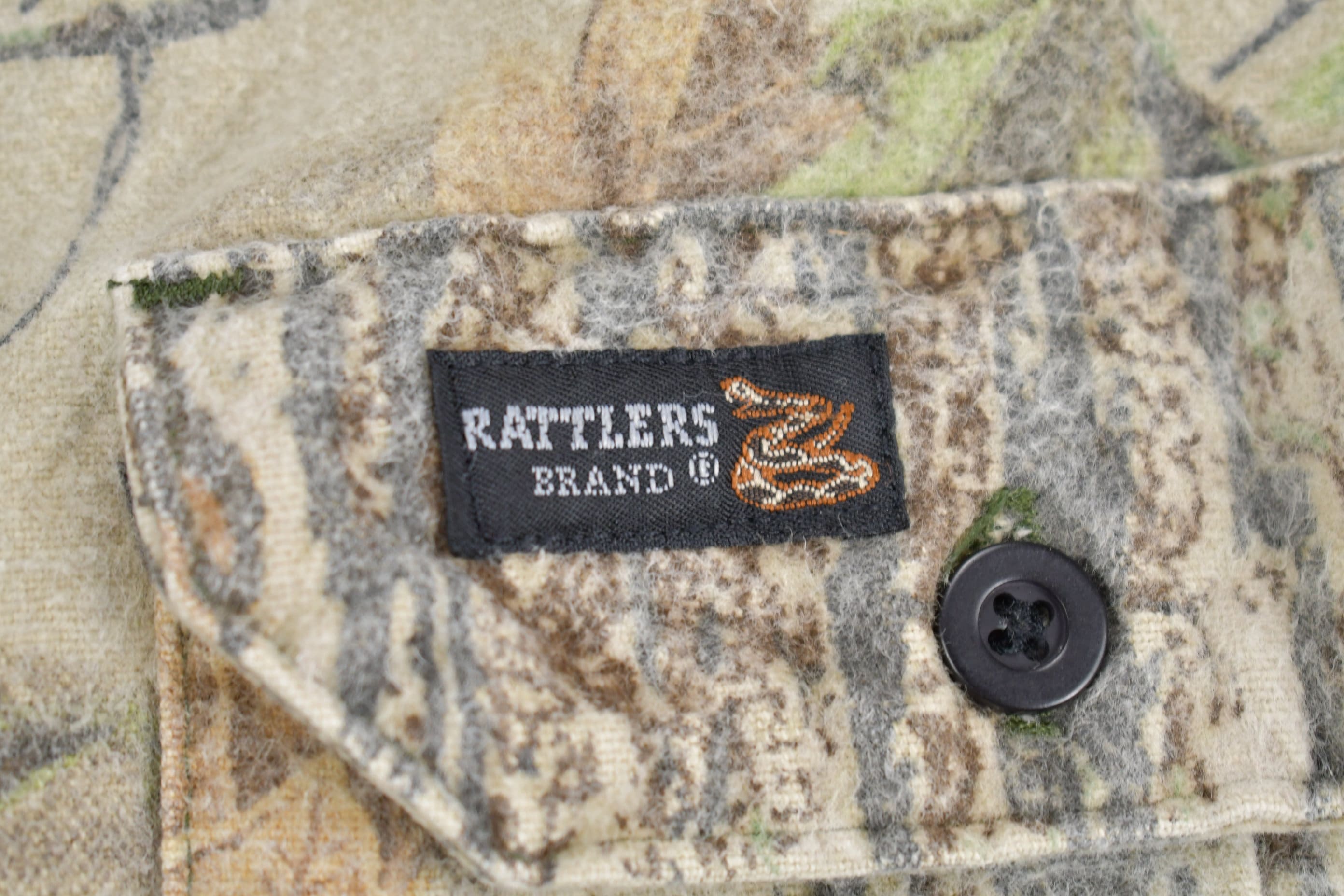 Vintage 1990s Rattlers Brand Real Tree Camo Button up Shirt
