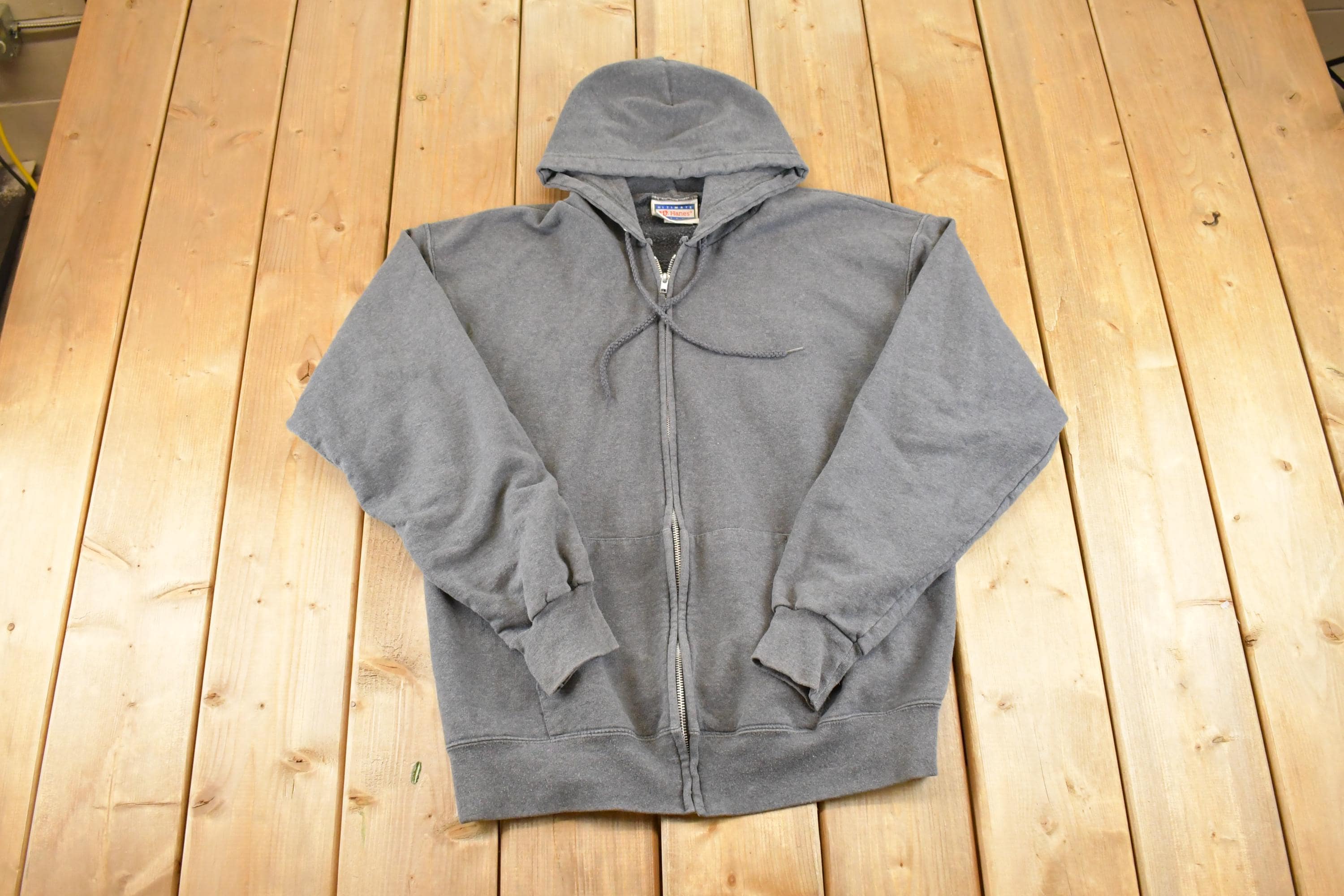 トップス Hanes 90s Vintage Full Zip Hoodie Faded Vintage 1990s Hanes Print Pro Full Zip Hoodie Streetwear Blank