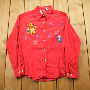 Vintage 1990s Disney Winnie The Pooh Embroidered Button Up Shirt / Piglet / Flower / Floral Embroidery / Button Up Shirt / Cartoon Graphic