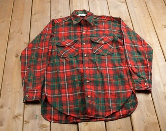 Vintage 1990s Woolrich Plaid Flannel Button Up Shirt / 1990s Button Up / Vintage Flannel / Plaid Shirt / Button Down / Woolrich Vintage