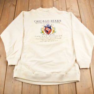 Sudadera vintage de cuello alto con bordado de los Chicago Bears de la NFL de los años 90. Fabricada en EE. UU., fútbol americano, ropa deportiva, estilo americano, color nuez moscada