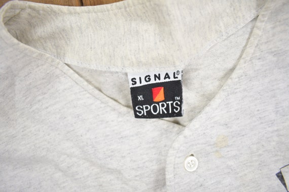 Vintage 1993 Looney Tunes Baseball Jersey Shirt /… - image 7