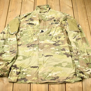 Vintage 2001 U.S. Army Military Camouflage Combat Jacket / Johnson / Vintage Army / Streetwear / Cargo Jacket / Army Jacket / Miliaria