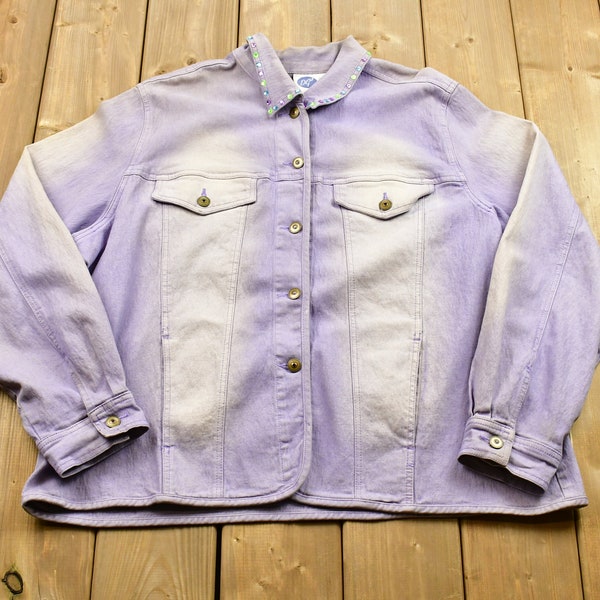 Vintage 1990s Overdyed Purple Jean Jacket / Vintage Denim / Fall Winter Outerwear / Streetwear Fashion / Hand Painted / Beaded Butterfly