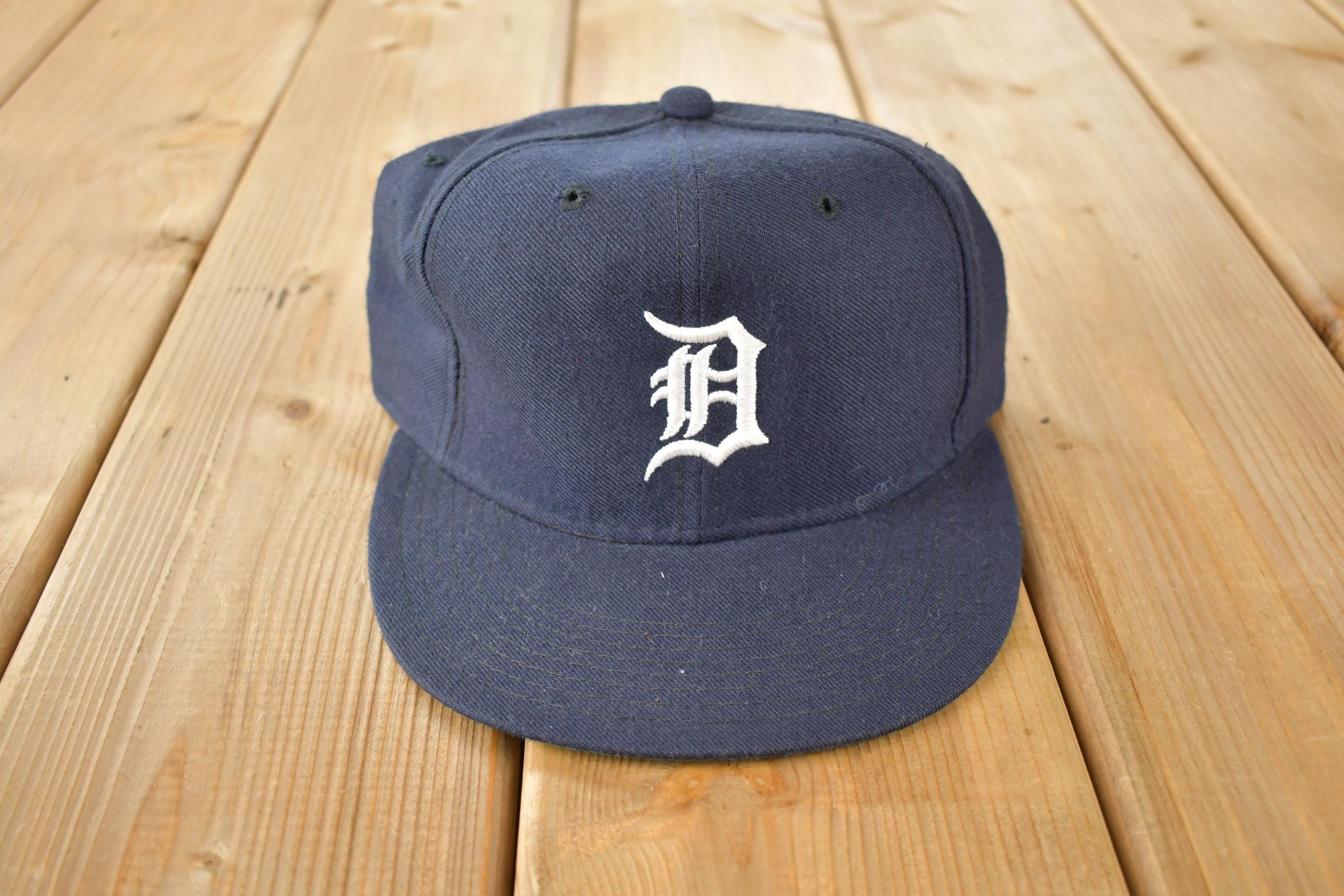 Vintage 1990s Detroit Tigers New Era Wool Fitted Hat Size 6