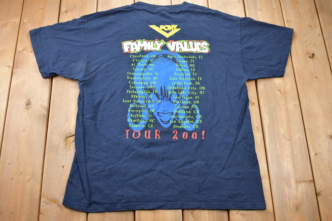 Vintage 2001 Family Values Tour Nu Metal Tour T Shirt / Music
