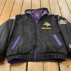 Vintage 1990s Minnesota Vikings Pro Player Reversible NFL Football Jacket Men's XL / NFL Football / 90s Sportswear Coat / Full Zip