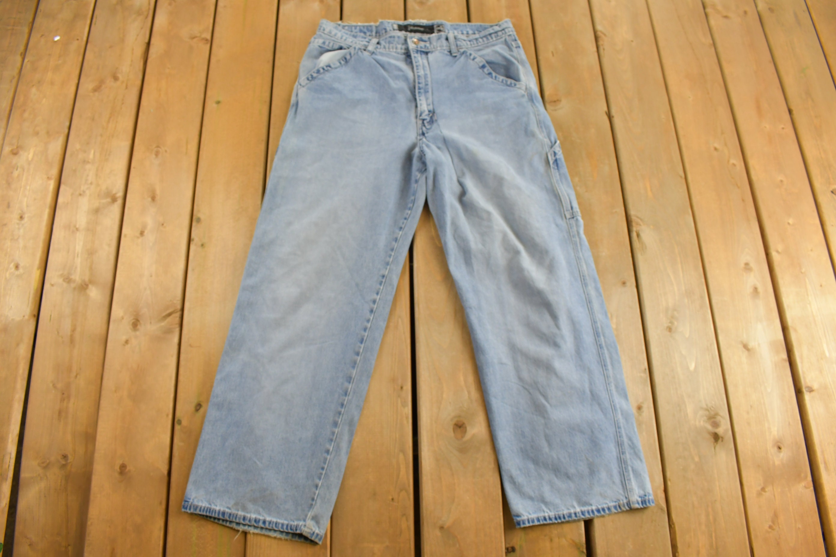 Vintage 1990s Levi Silver Tab Jeans Size 34 X 28.5 / Light Wash