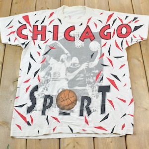 Vintage 1990s Chicago Sport Dennis Rodman Shaq Basketball Graphic T-Shirt / All Over Print / Single Stitch / 90s Chicagos