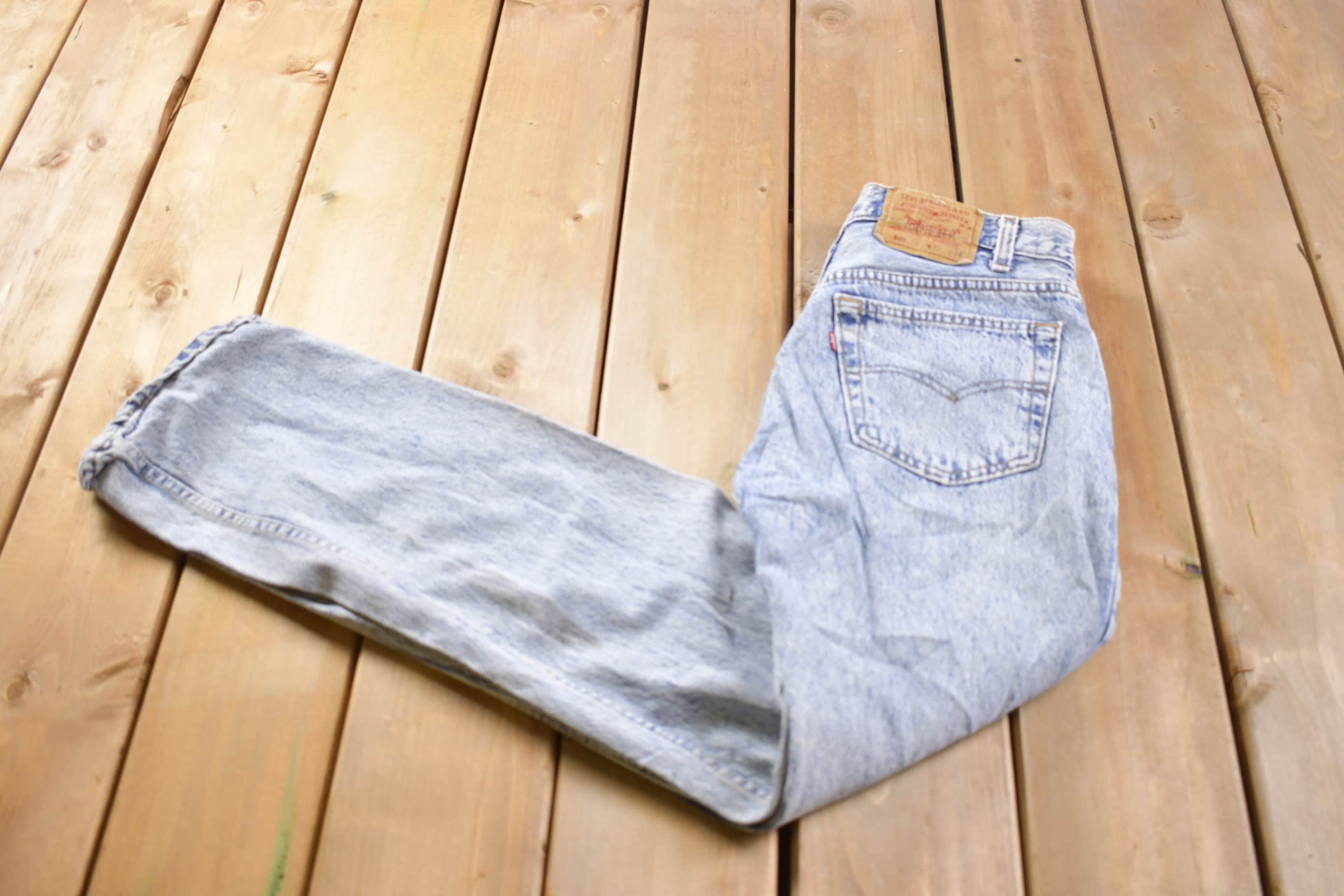 Vintage 1990s Levi 501 Red Tab Jeans Size 30 X 32.5 / Vintage