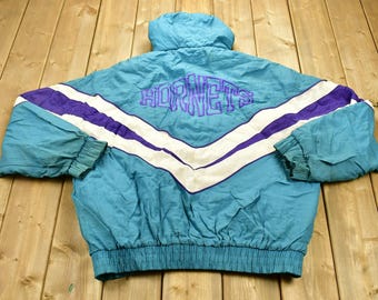 Vintage 1990s Charlotte Hornets NBA Apex One Logo Athletic Puffer
