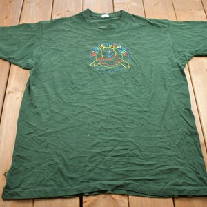 Vintage 1990s Winnie the pooh Embroidered Graphic T Shirt / Vintage T Shirt / Streetwear / Rare Vintage / Single Stitch / Made In USA