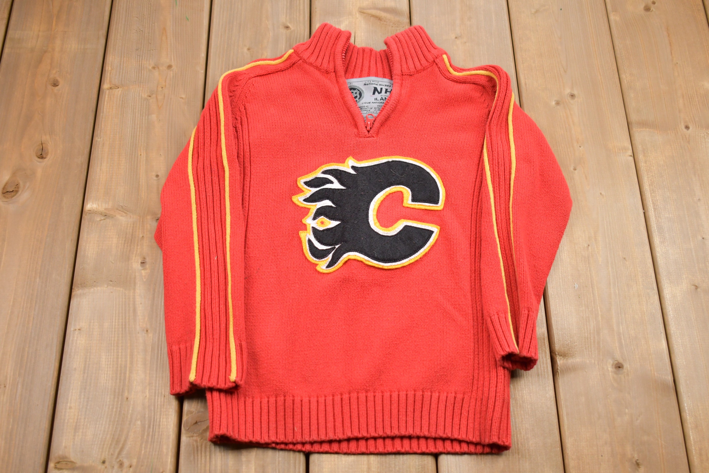 Vintage Calgary Flames Graphic T Shirt Tee Big Logo Size Large 