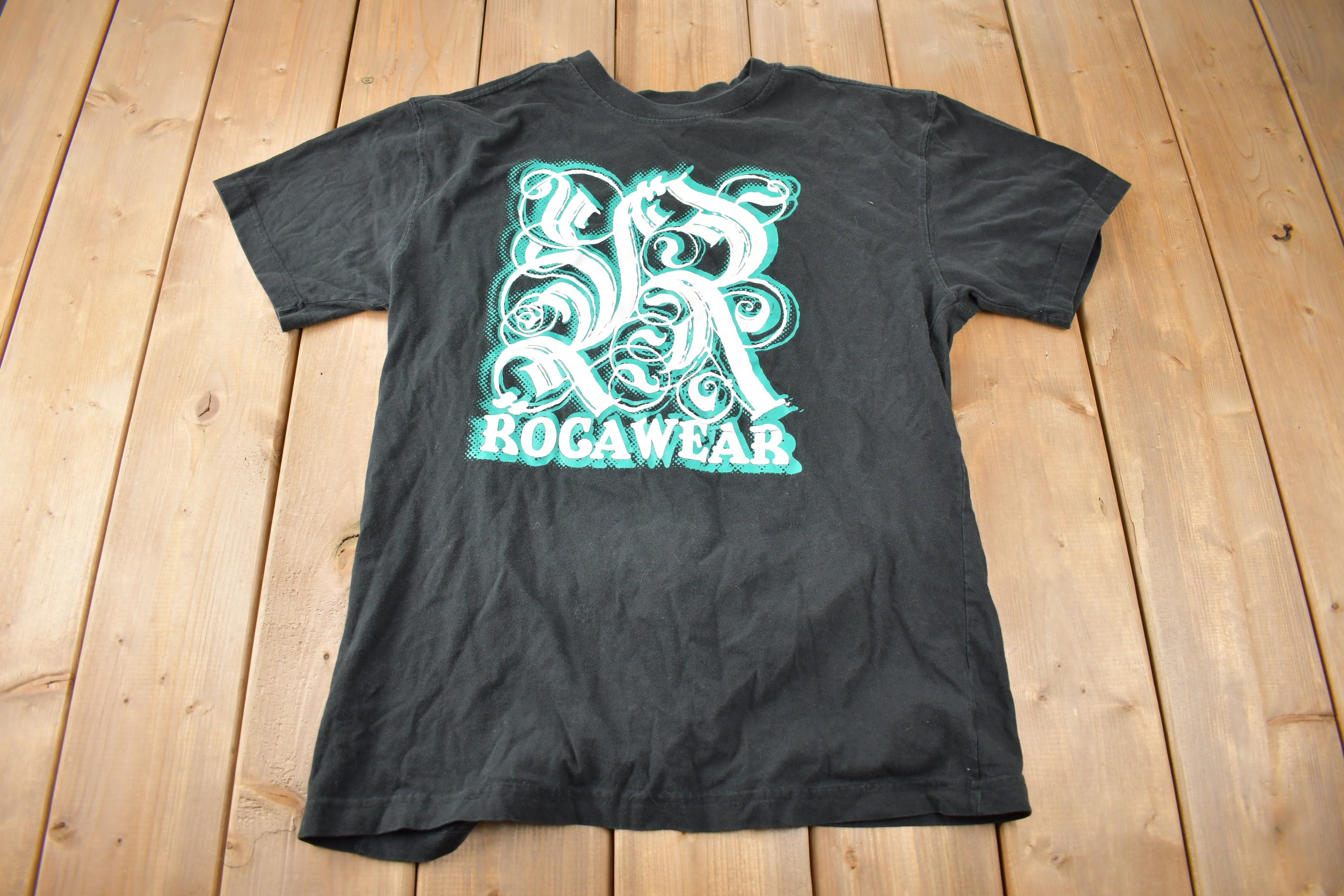 Vintage 1990s Rocawear Graphic T Shirt Women