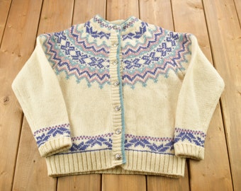 Vintage 1990s Woolrich Woman Knitted Wool Snowflake Cardigan Sweater / Vintage Cardigan / Button Up / Abstract Pattern