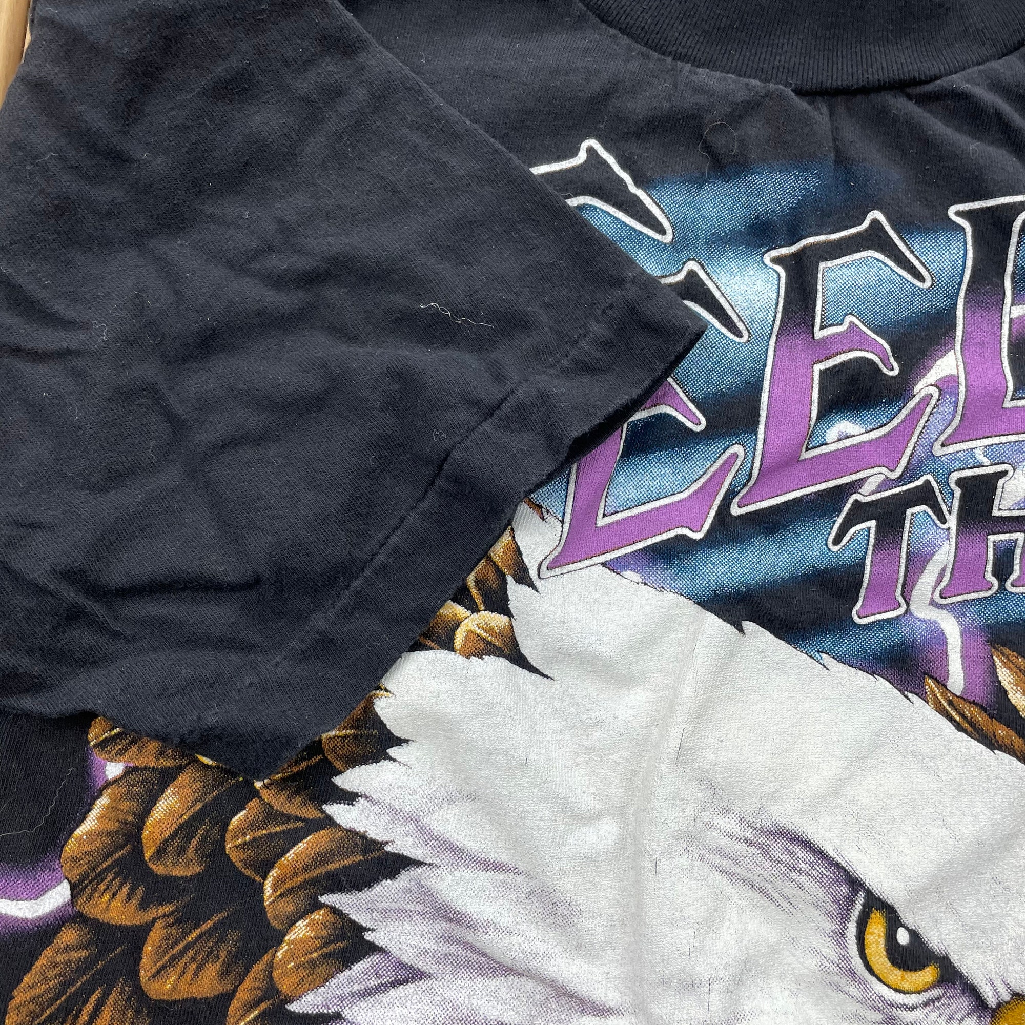 Vintage 90's American Thunder Feel The Wind Eagle T-Shirt