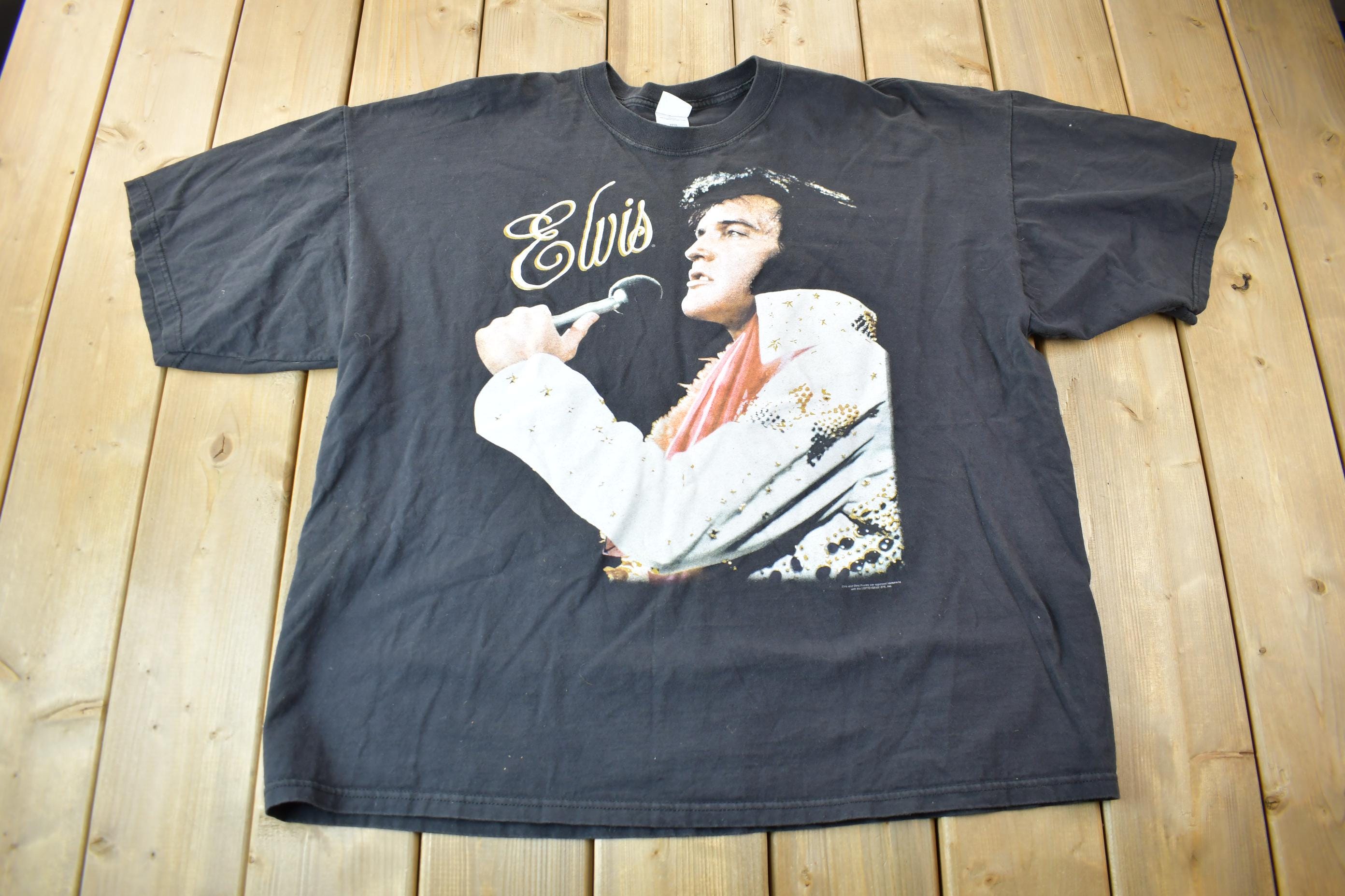 Vintage 2000 Elvis Presley American Classic T-shirt / 90s T-shirt
