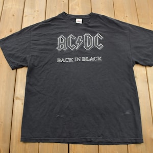 Vintage 2004 AC/DC Back In Black Band Tee Size XL / Vintage Band Tee / Acdc T Shirt / Rock Shirt