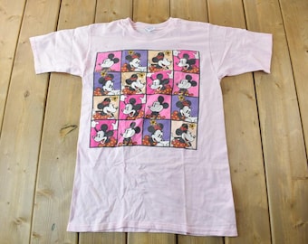 Vintage 1980s Minnie Mouse Graphic T-Shirt / 80s Graphic Tee / Vintage Mickey Mouse / 80s Disney Tee / Single Stitch