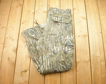 Vintage 1990s Woodland Camo Pants Size 40 / Cargo Pants / Streetwear Fashion / Army / Hunting Pants / Outdoorsman
