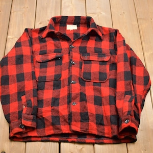 Camisa de franela a cuadros con botones de la década de 1960 de Outdoor World / Camisa a cuadros con botones de la década de 1980 / Franela vintage / Ropa de trabajo / Camisa a cuadros con botones
