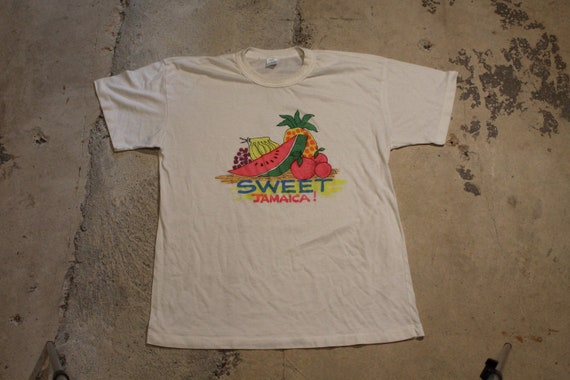 Vintage T-Shirt / Sweet Jamaica / Food / Fresh Fru