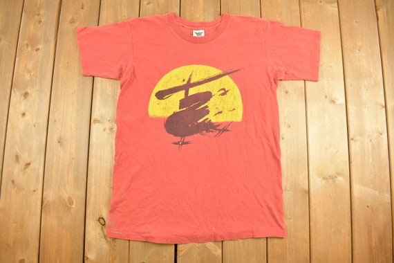 Vintage 1980s Miss Saigon Broadway Souvenir T Shirt Single Stitch