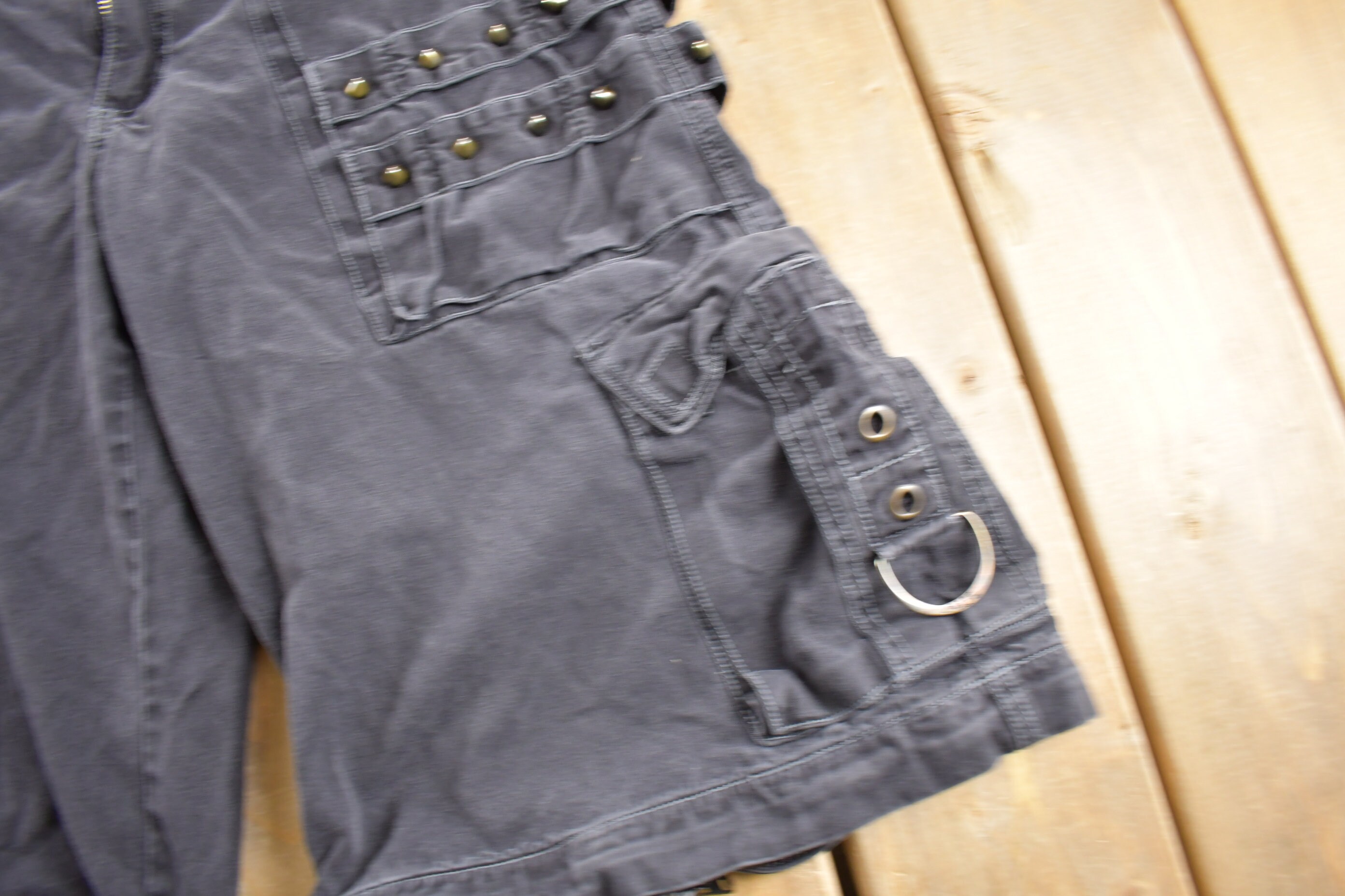 Vintage Y2K Tripp NYC Bondage Shorts Size Large (34) / Cargo