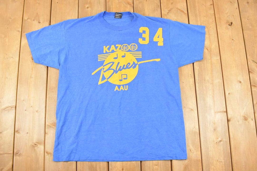 Vintage 1990s Kazoo Blues 34 Souvenir Travel T-shirt Men's XL ...
