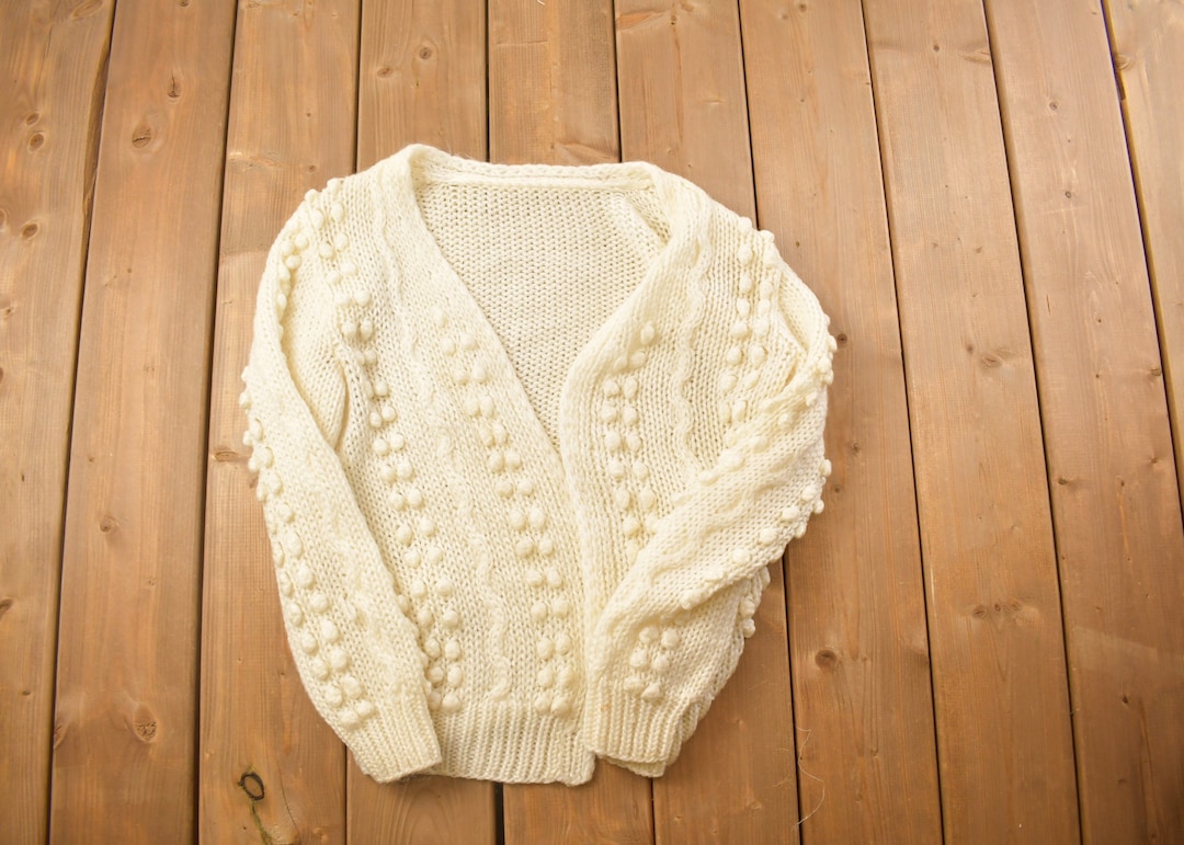 RETREAT CREAM BEIGE BUTTON DETAIL VINTAGE 1990s KNIT SWEATER main image 1