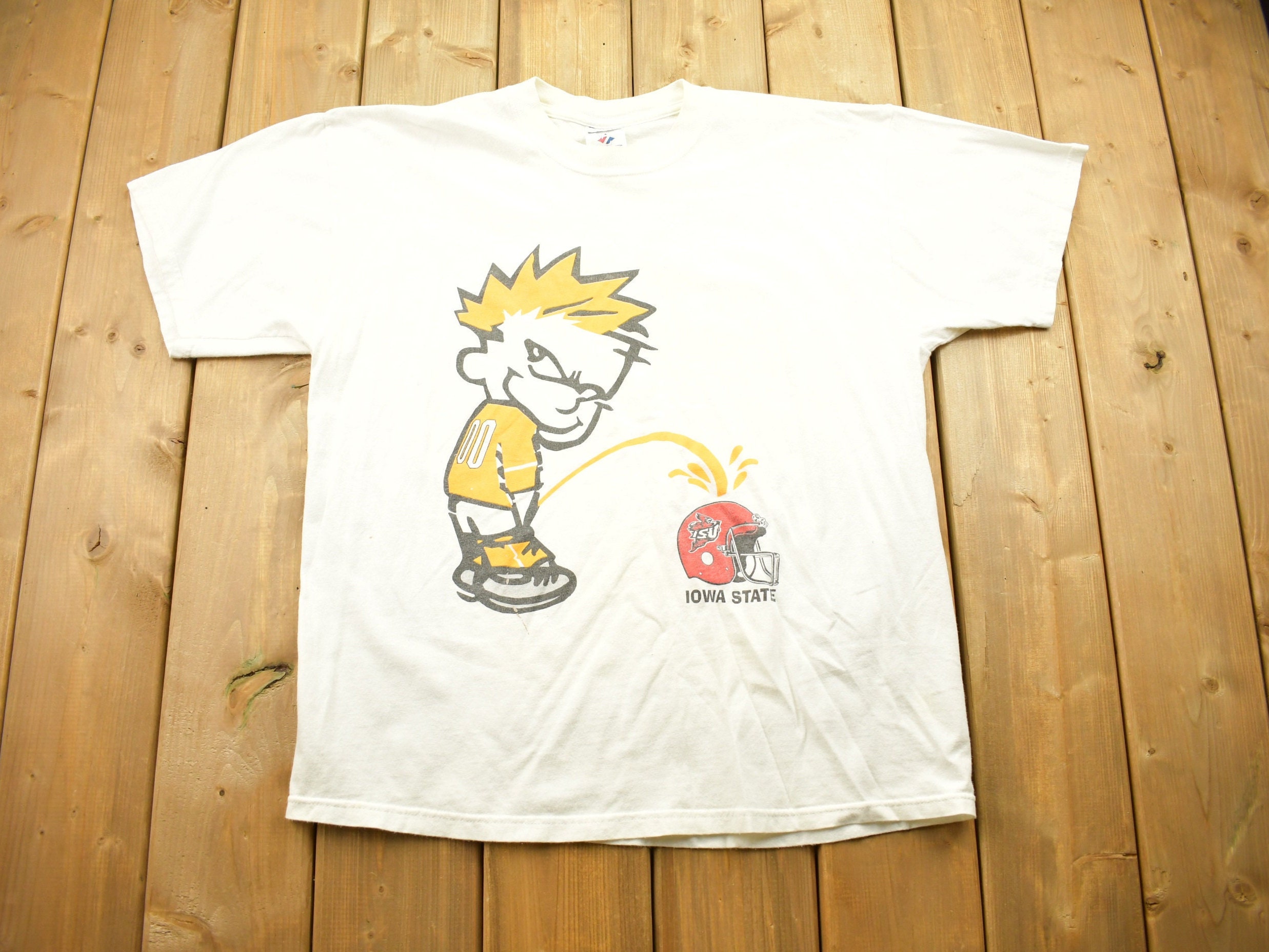 Vintage 1990s Calvin and Hobbes NCAA T 