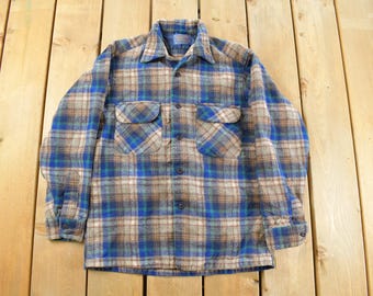 Vintage 1960s Pendleton Wool Flannel Shirt Jacket Men's Medium / Loop Collar / 60s Plaid Flannel / Outdoors / True Vintage / Made in USA