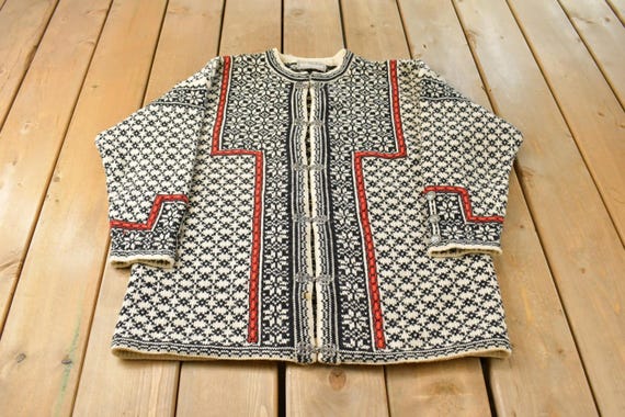 Vintage 1980s Norlander Nordic Abstract Wool Knit Clasped Cardigan Sweater Adult L / Vintage 80s Crewneck / Nordic Sweater / Winter Sweater