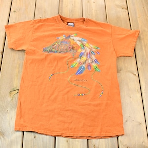 Koszulka podróżna Vintage 1990s Orange Souvenir Arizona USA Feather and Bead Horse / Made In USA / Americana / American Vintage