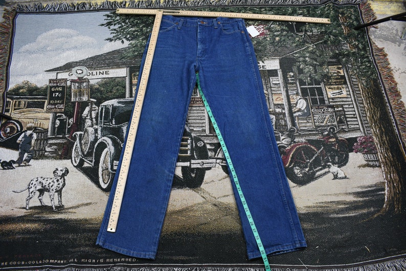 Vintage Wrangler 1980s Denim Pants Jeans Streetwear Fashion Bottoms Trousers Brand Logo Patch Retro Style